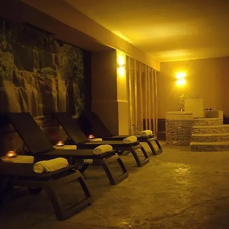 Park Paradiso Hotel 4*