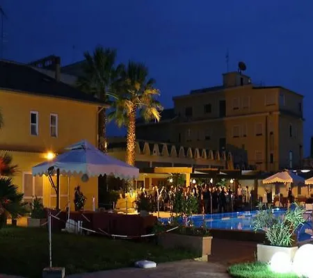 Park Paradiso Hotel 4*
