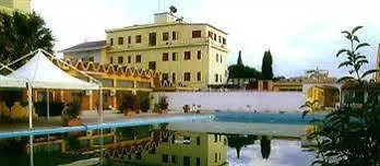 Park Paradiso 4*