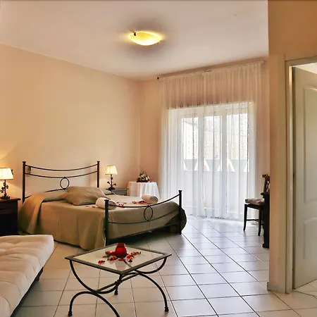 Park Paradiso Hotel 4*